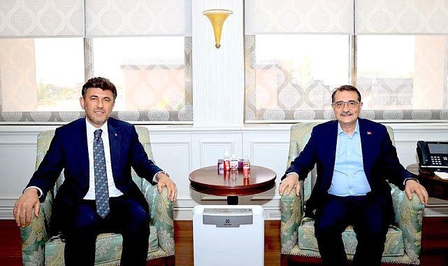 İl Başkanı Zihni Çalışkan&#039;dan Bakan Dönmez&#039;e ziyaret
