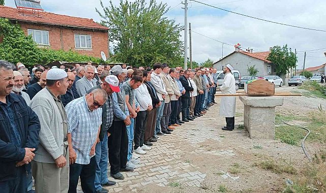 İmam hatip Hasan Yıldırım, son yolculuğuna uğurlandı