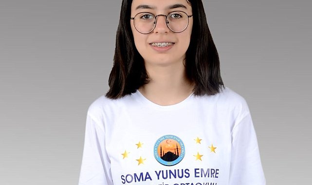 İmam Hatipli öğrenci sadece okuldaki eğitimle LGS&#039;de Türkiye şampiyonu oldu