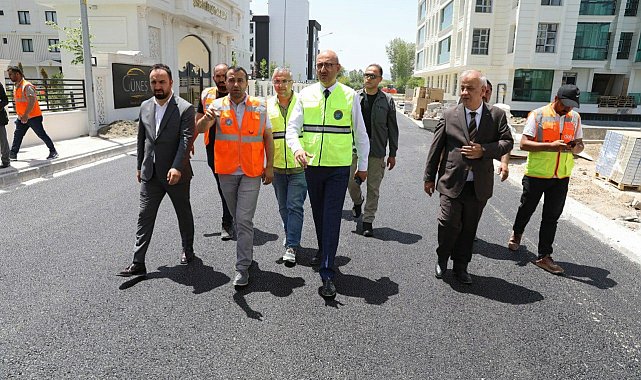 İpekyolu Belediyesinden yol asfaltlama çalışması