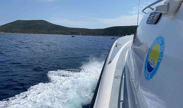 İzmir açıklarında 218 göçmen kurtarılırken, 37 göçmen yakalandı