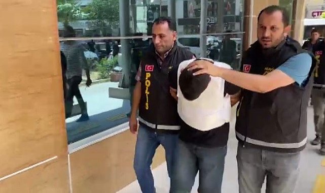 İzmir&#039;deki 2 ayrı cinayetin zanlıları tutuklandı