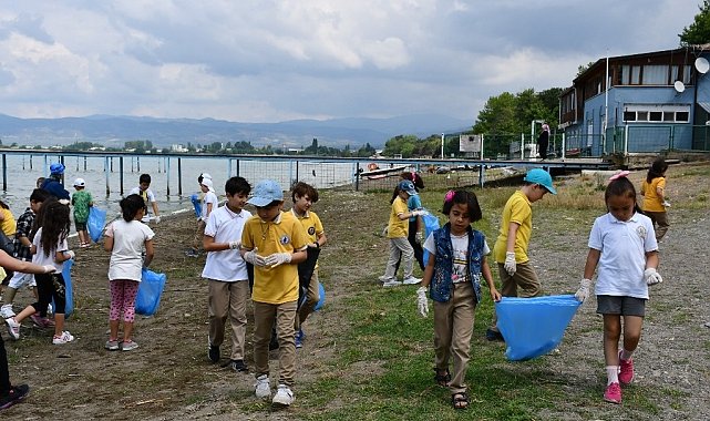 İznikli minikler Çevre Haftası'nı kutladı