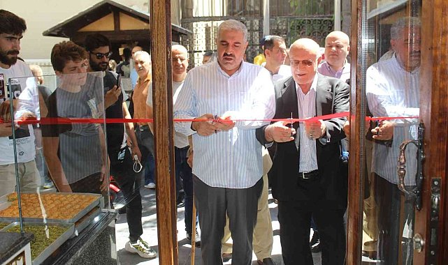 Kadayıfçı Sıtkı usta 12&#039;nci şubesini hizmete açtı