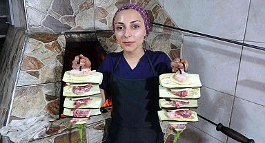 Kadın kebap ustası erkeklere taş çıkartıyor