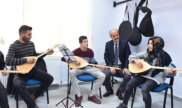 Kahramanmaraş'ta gençlik merkezi kurslarına yoğun ilgi