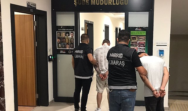 Kahramanmaraş&#039;ta uyuşturucu satıcılarına suçüstü: 2 gözaltı