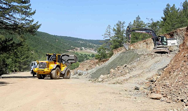 Kahramanmaraş&#039;ta yol çalışmaları