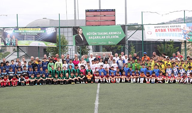 Kamuran Akşar Futbol Turnuvasının açılışını Başkan Hürriyet yaptı