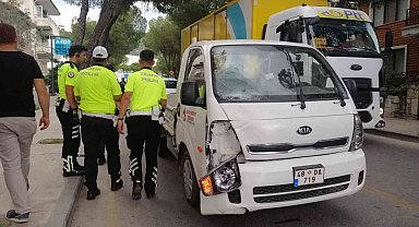 Kamyonetin çarptığı kadın hayatını kaybetti