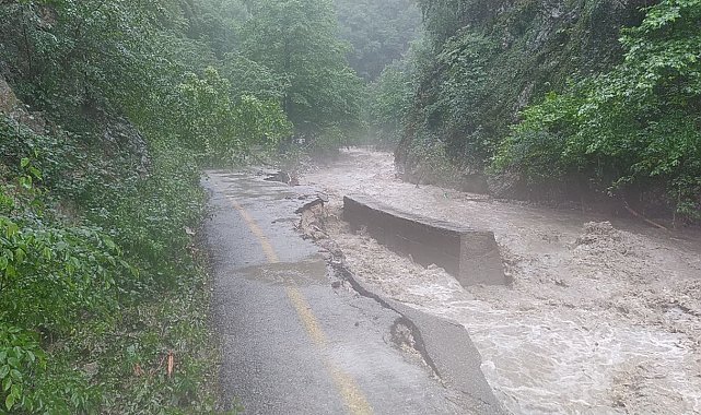 Karabük Yenice&#039;de sel büyük yıkıma yol açtı