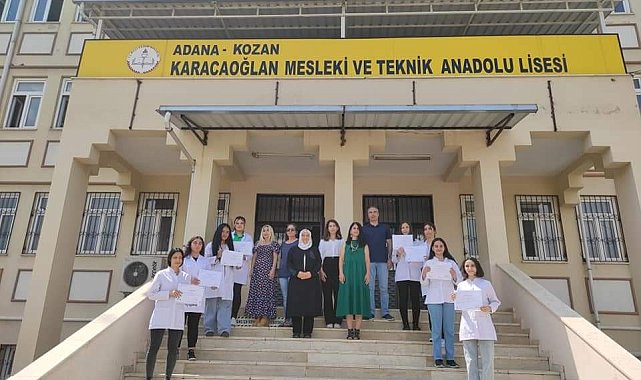 Karacaoğlanlı öğrenciler yurt dışında staj yaptı