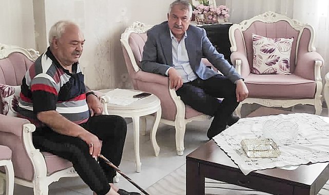 Karalar: &quot;Eli öpülesi gazimize saldırı kabul edilemez&quot;