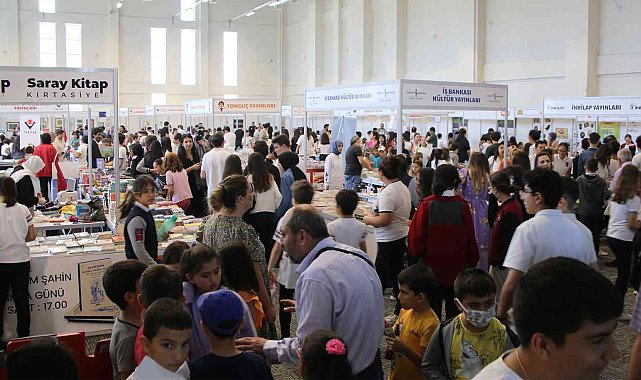 Karaman&#039;da Kitap Günleri yoğun ilgi görüyor