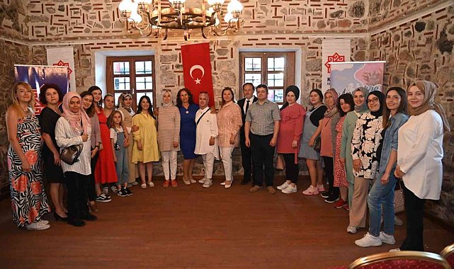 Karesi'de anneliğe hazırlık eğitimi sona erdi