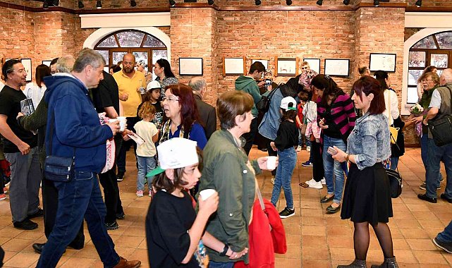 Karikatür Atölyeleri 10. Yıl Sergisi beğeni topladı