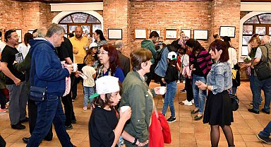 Karikatür Atölyeleri 10. Yıl Sergisi beğeni topladı