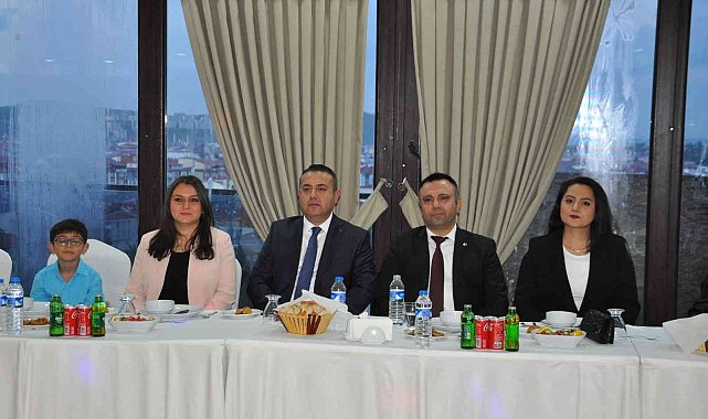 Kars&#039;ta hakim ve savcılar veda yemeğinde bir araya geldi