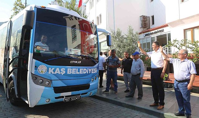Kaş Belediye Spor güreş takımı Edirne&#039;ye uğurlandı