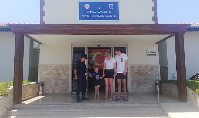 Kaybolan Danimarkalı çocuk ailesine teslim edildi