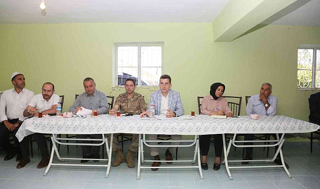 Kaymakam Kaptanoğlu vatandaşlarla bir araya geldi