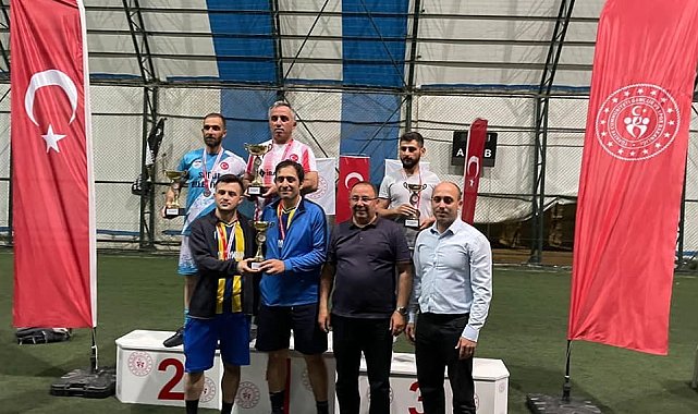 Kaymakamlık Futbol Turnuvası final maçında kupalar sahiplerini buldu