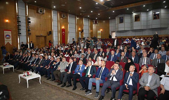 Kayseri&#039;de diyabet hastası çocukların yüzü güldü