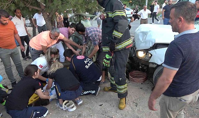 Kaza sonrası sürüklenen araçlar bebek arabası ve yayalara çarptı; 1 ölü 7 yaralı