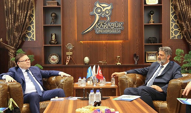 Kazakistan Zhetysu Üniversitesi KBÜ ziyareti