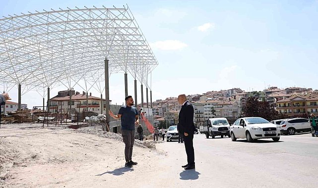 Keçiören Belediye Başkanı Altınok&#039;tan yeni nesil semt pazarına denetleme