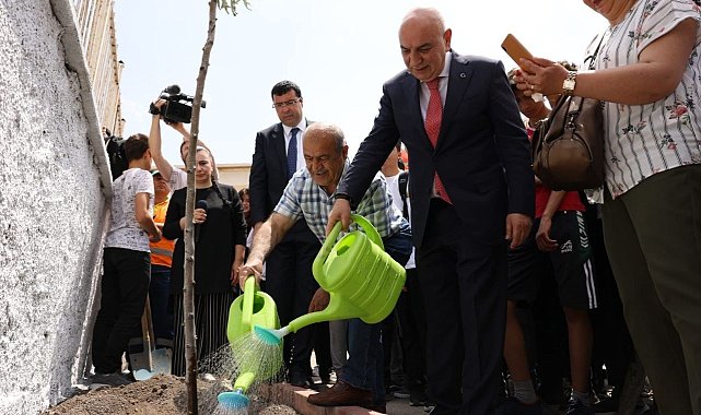 Keçiören'de Türkiye Çevre Haftası için fidan dikildi