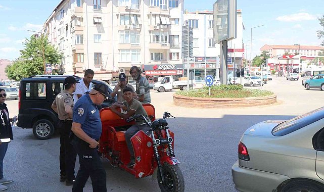 Keşan'daki huzur ve güven uygulamalarında aranan 2 kişi yakalandı