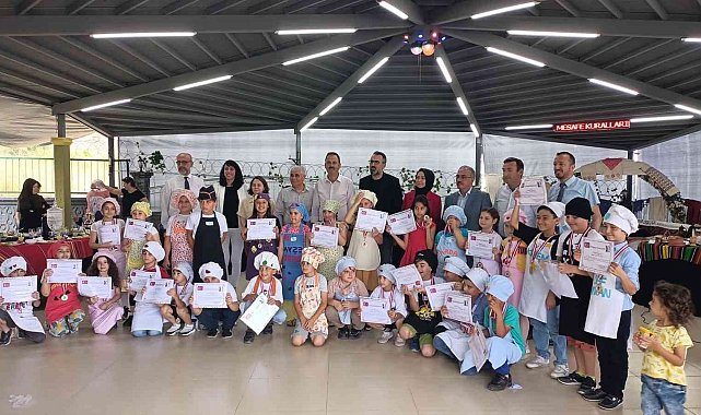 Kestelli minik şefler mutfağa girdi