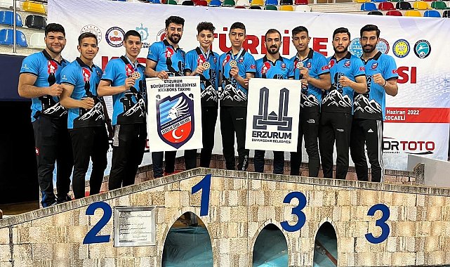 Kick boksa dadaş damgası