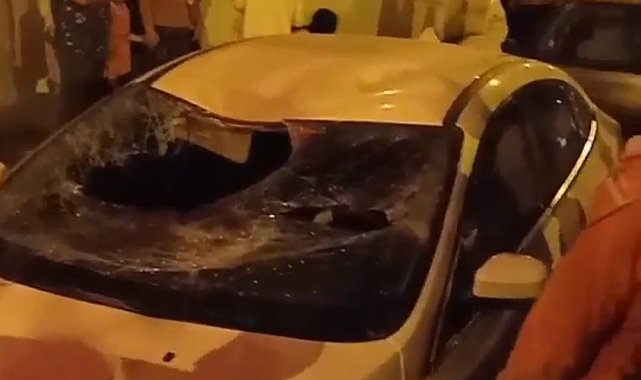 Kızıltepe'de 5. kattan arabanın üstüne düşen kız Diyarbakır'a sevk edildi