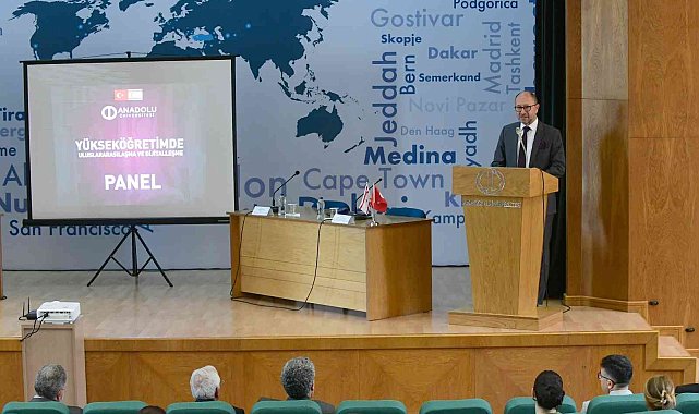 KKTC&#039;de &quot;Yükseköğretimde Uluslararasılaşma ve Dijitalleşme&quot; konuşuldu