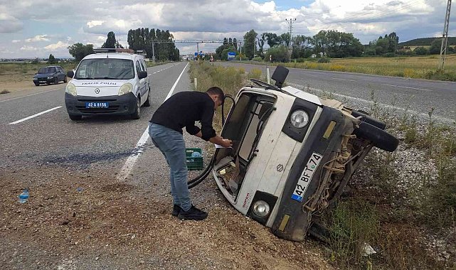 Kontrolden çıkan kamyonet devrildi: 1 yaralı