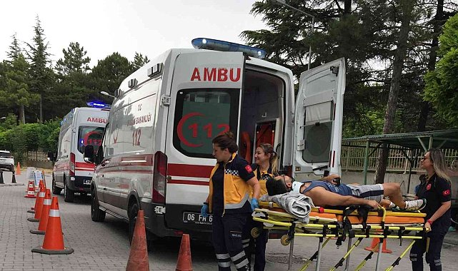 Kontrolden çıkan otomobil bariyerlere çarptı: 1 yaralı