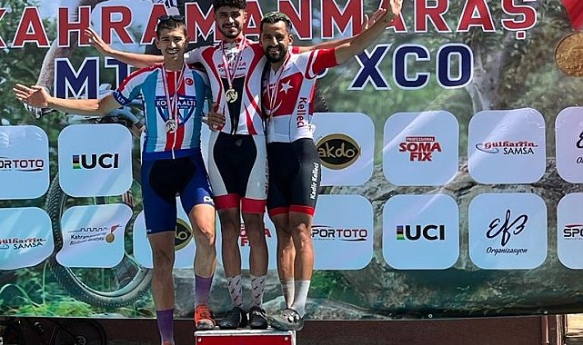 Konyaaltı Bisiklet Takımı kupayla döndü