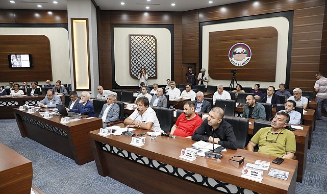 Körfez Belediyesi'nden hayvan yetiştiricilerine büyük destek