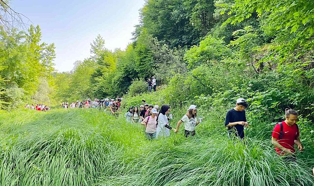 Körfez'de temiz çevre yürüyüşü