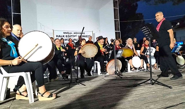 Köyceğiz'de Ritim Saz Topluluğu Konserine ilgi yoğun oldu