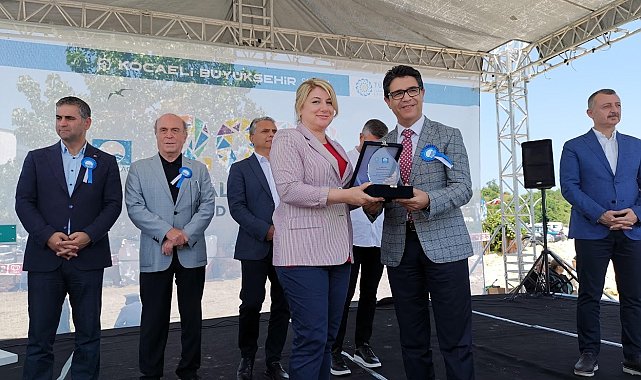 Kuşadası Belediyesi 'en iyi çevre eğitim etkinlikleri düzenleyen belediye' seçildi