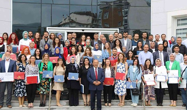 Kütahya'da 'Ulusal Kalite Etiketi' alan öğretmenlere ödül