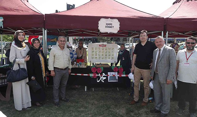 Kütahya&#039;da Kur&#039;an Kursları Yıl Sonu ve Kadim Oyunlar Çocuk Şenliği