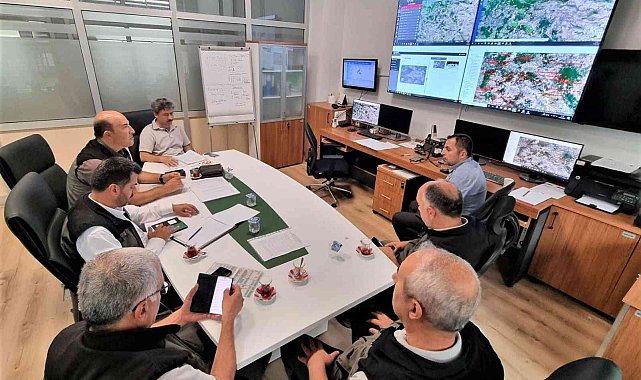 Kütahya'da orman yangınlarıyla mücadelede son teknoloji kullanılıyor