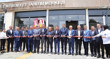 Kütahya'da yapımı tamamlanan 'Frig Çevre ve Medeniyet Tanıtım Merkezi' hizmete sunuldu