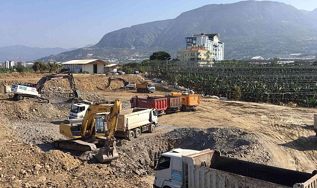 Mahmutlar Kültür Merkezi'nde çalışmalar başladı