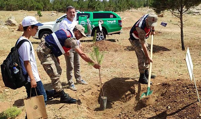 Mardin&#039;de fidanlar toprakla buluştu