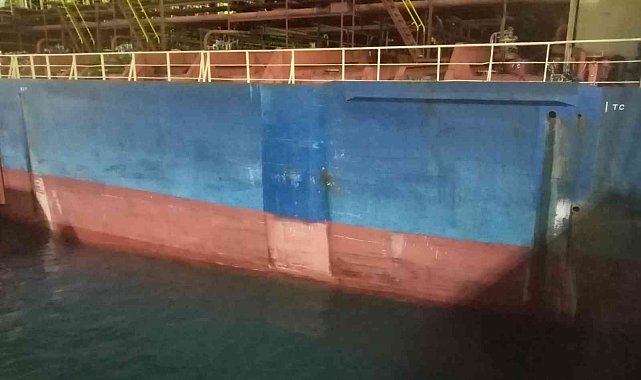 Marmara Denizi'ne asit tahliye eden tankere 19 milyon lira ceza